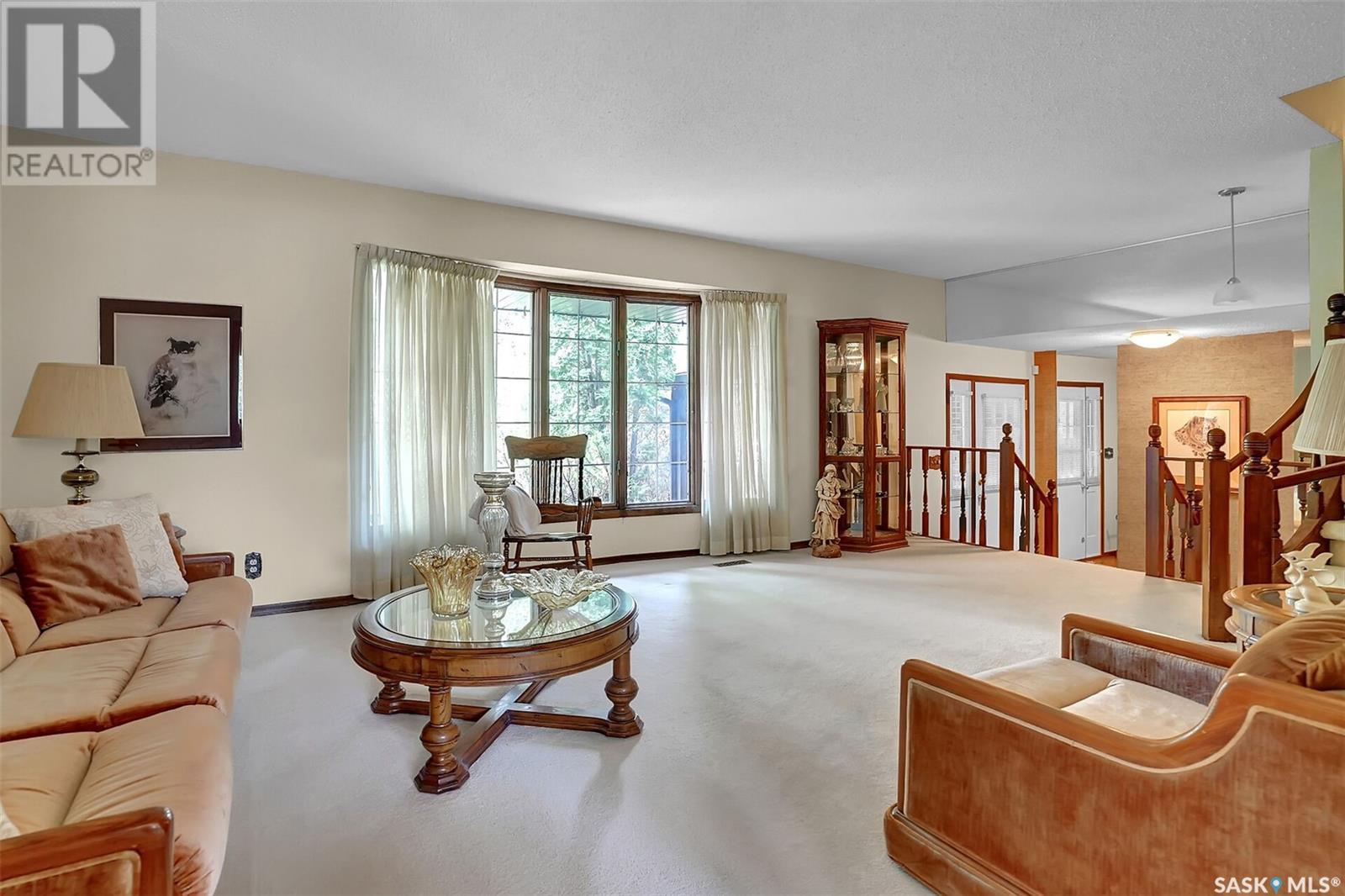 Single Family House 2 Level for Sale in  Selkirk CRESCENT Regina 