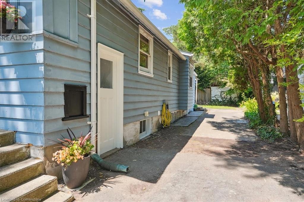 Photo 20 of 1403 Birch Avenue, Burlington ON