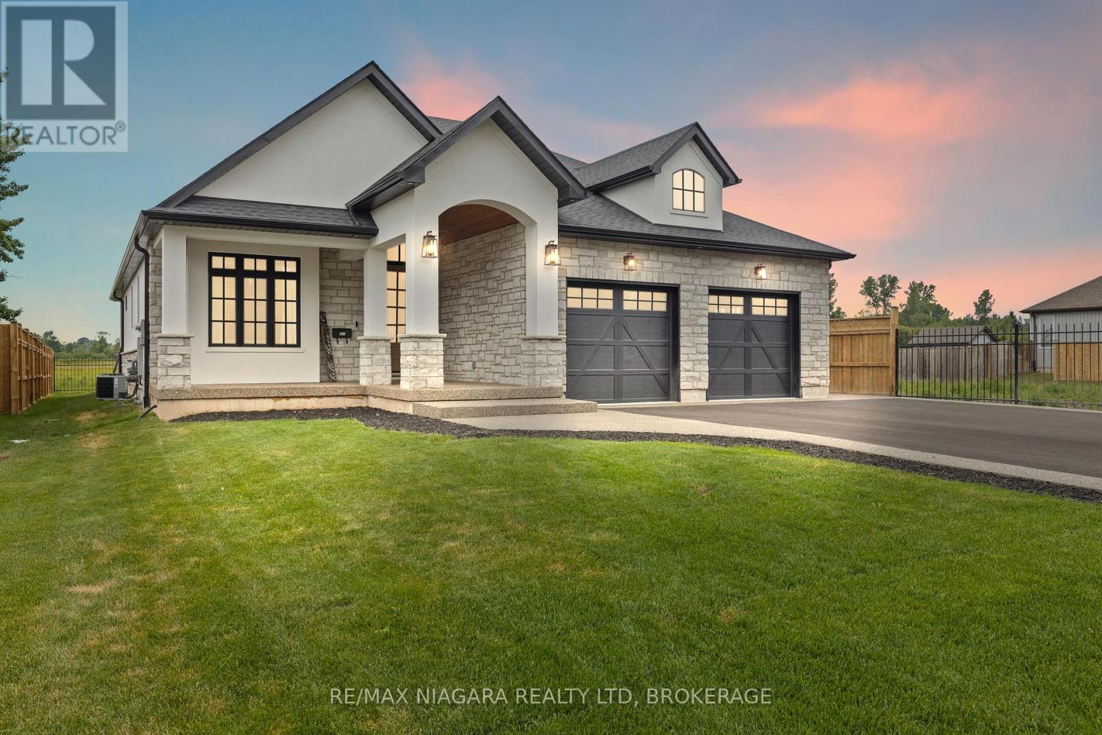 Photo 1 of 637 Buffalo Road, Fort Erie ON