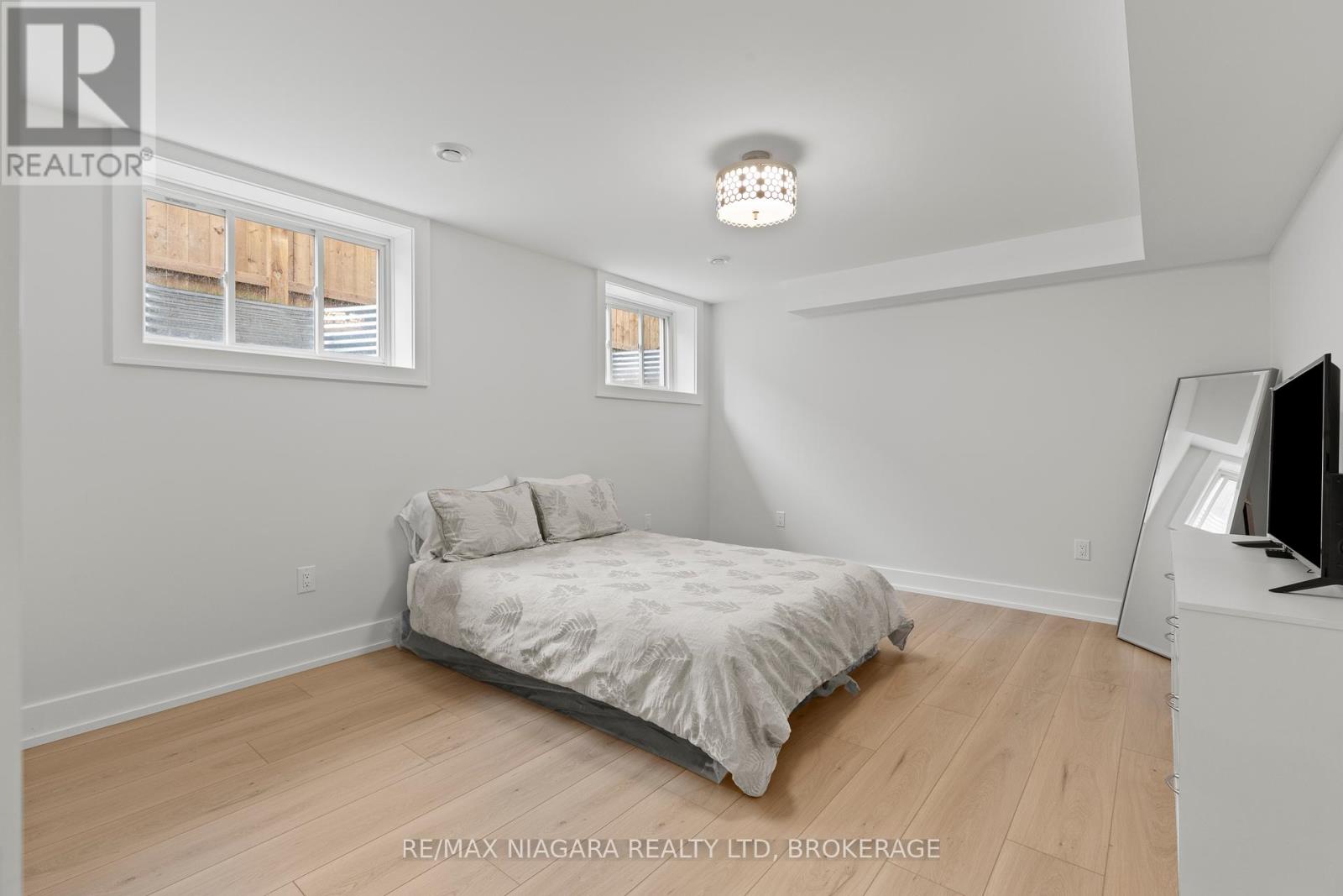 Photo 31 of 637 Buffalo Road, Fort Erie ON
