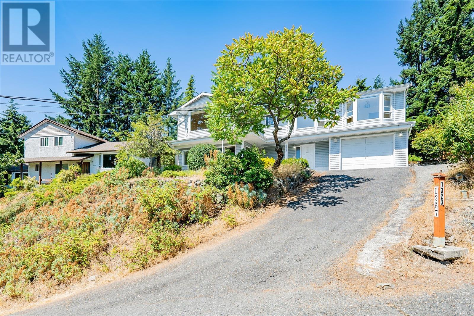 1367 LINCOLN GREEN PL - Image 32