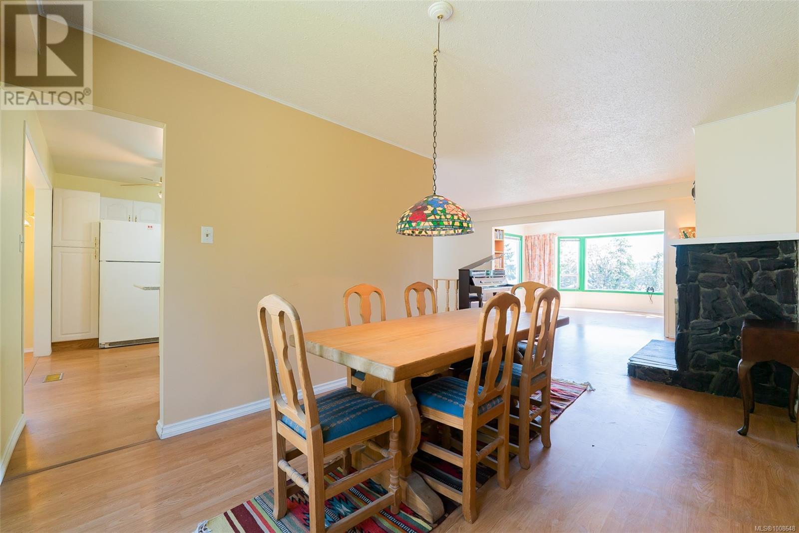 1367 LINCOLN GREEN PL - Image 8