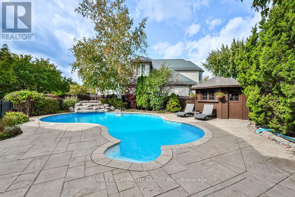 Photo 31 of 597 Hancock Way, Mississauga ON