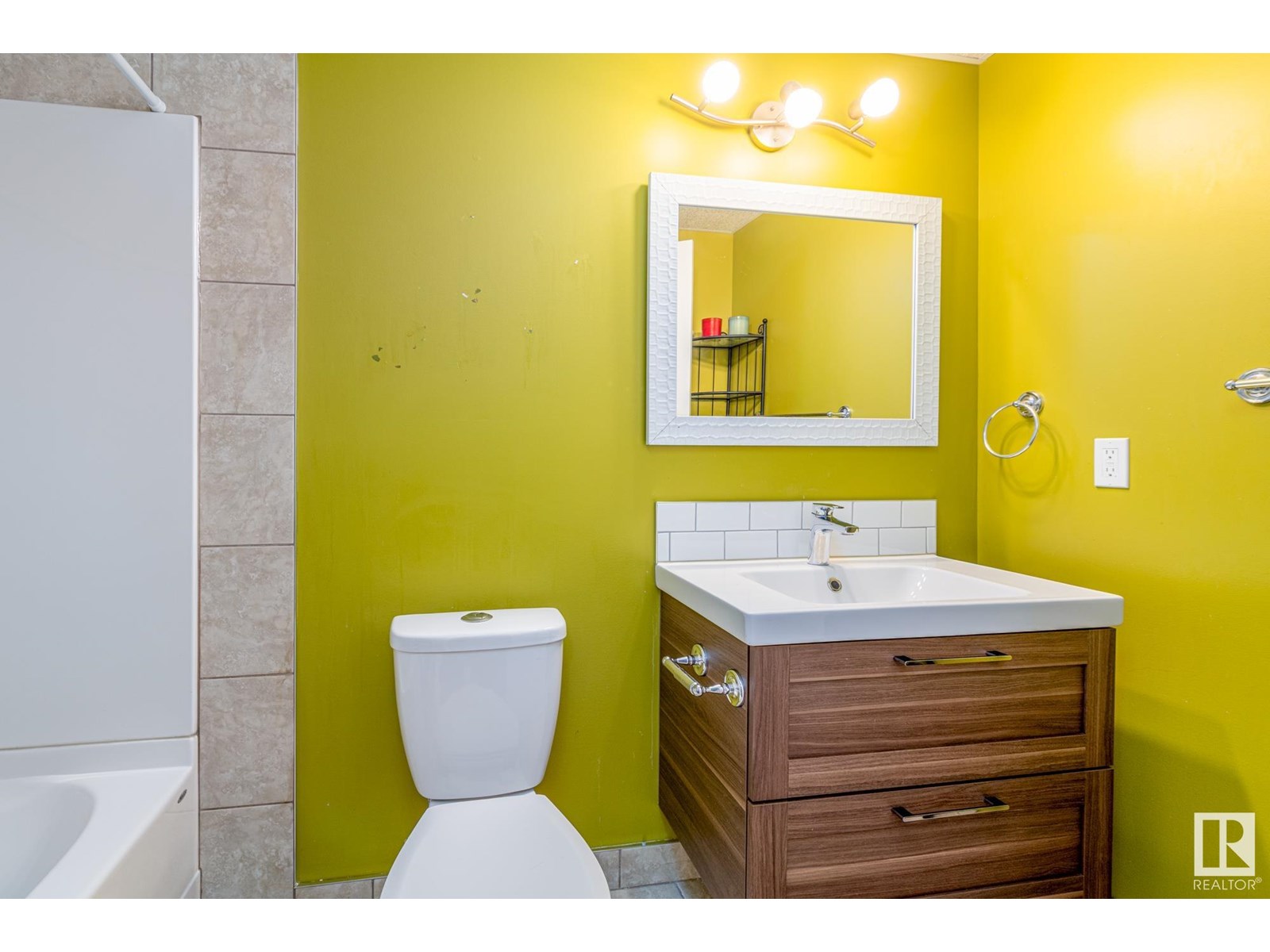 Photo 9 of 359 Brintnell Bv Nw, Edmonton AB