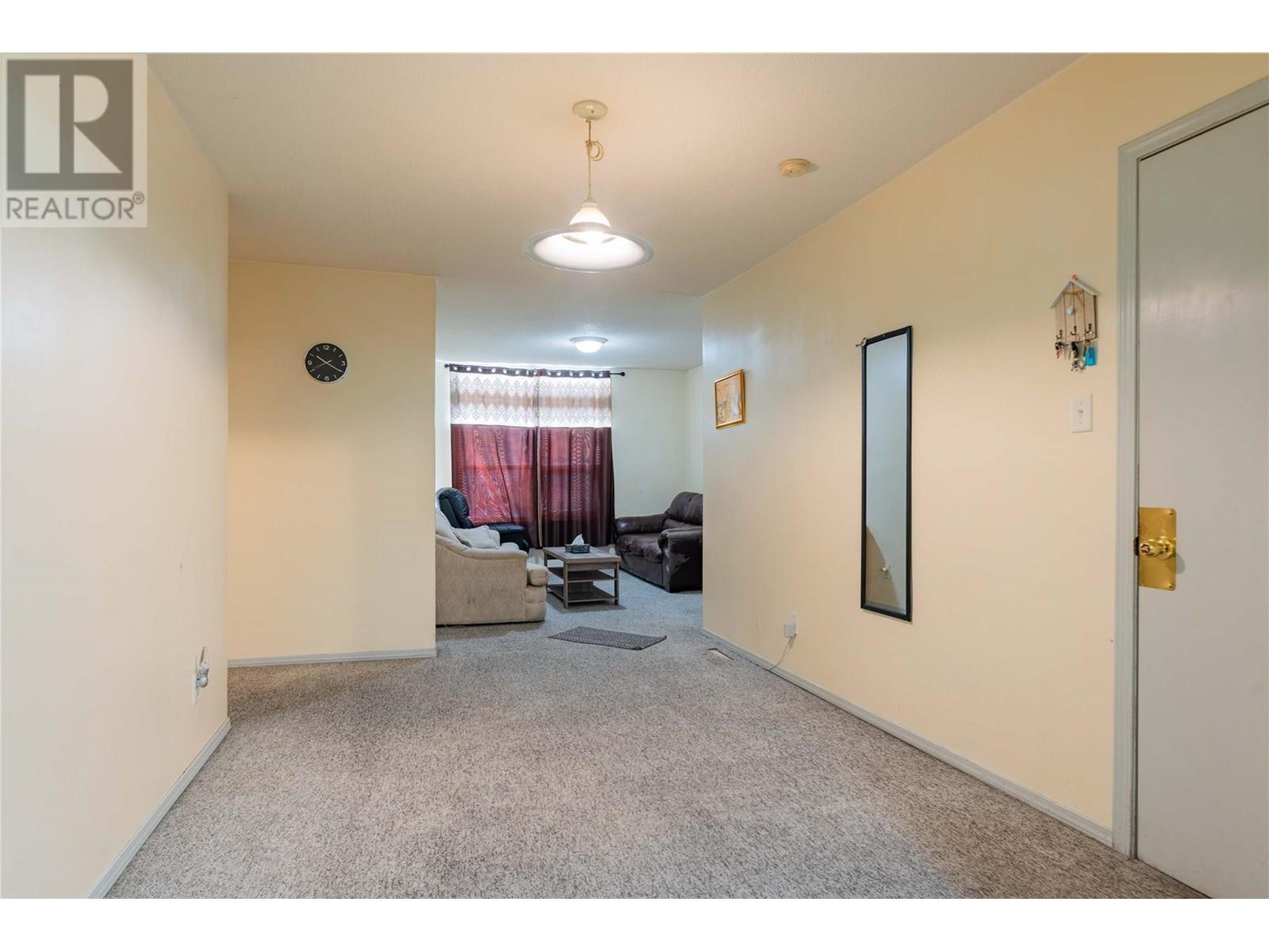 Photo 19 of 1410 Bay Avenue, Trail BC
