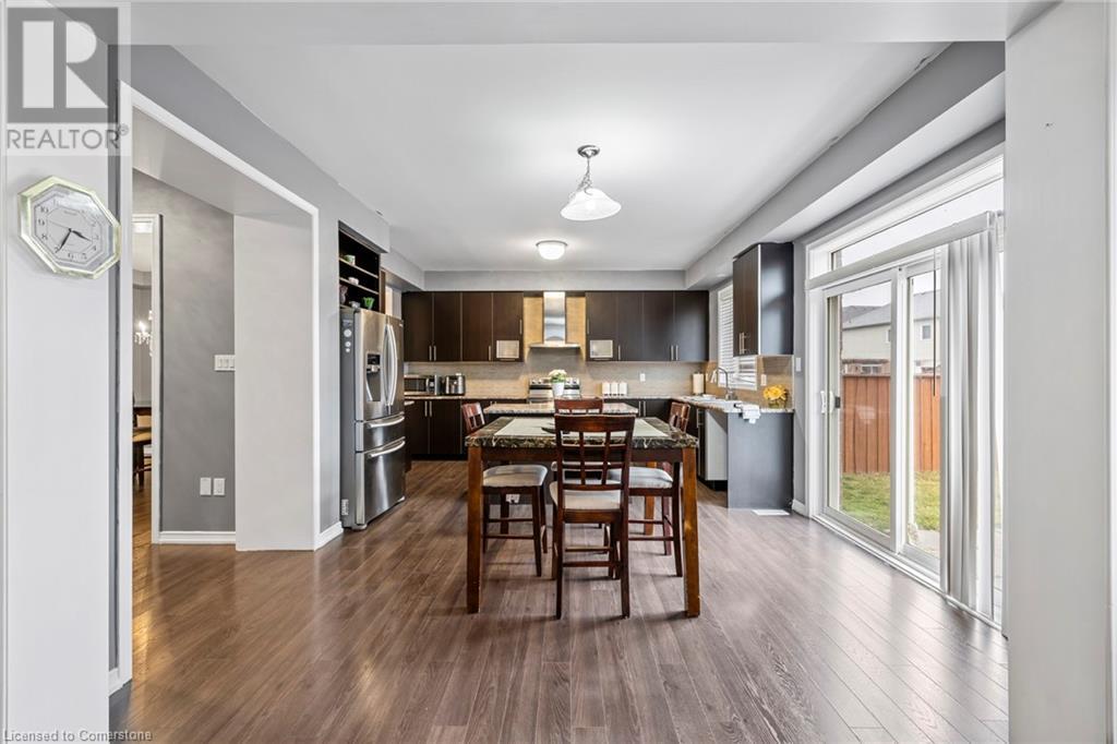 Photo 11 of 20 Gillespie Drive, Brantford ON