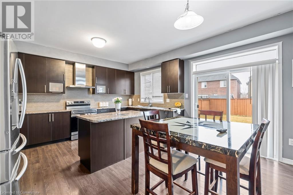 Photo 13 of 20 Gillespie Drive, Brantford ON