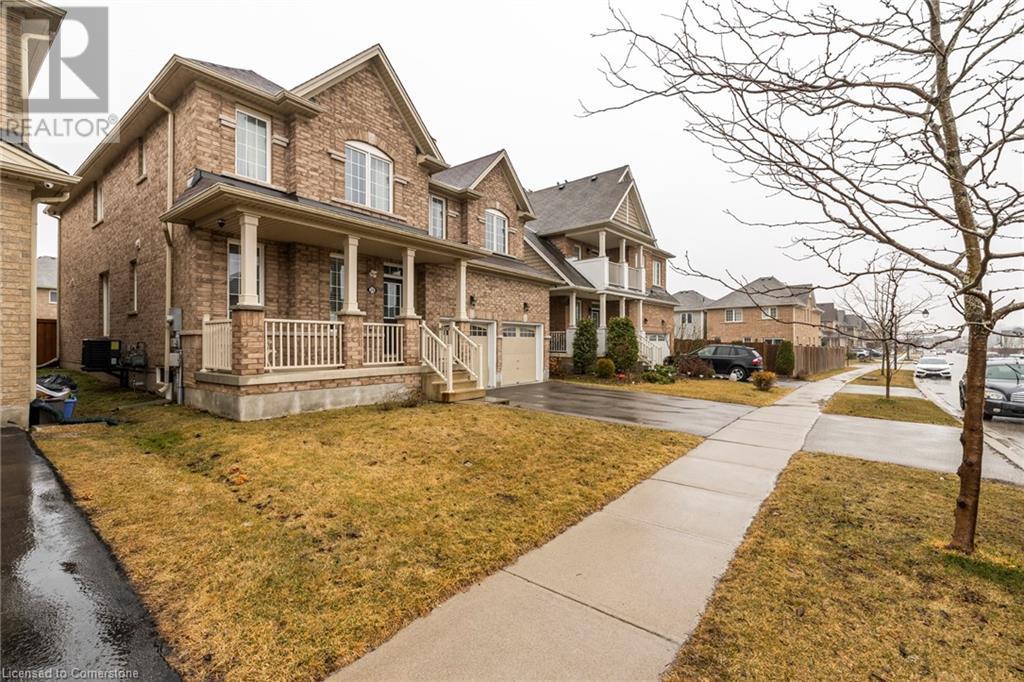Photo 3 of 20 Gillespie Drive, Brantford ON