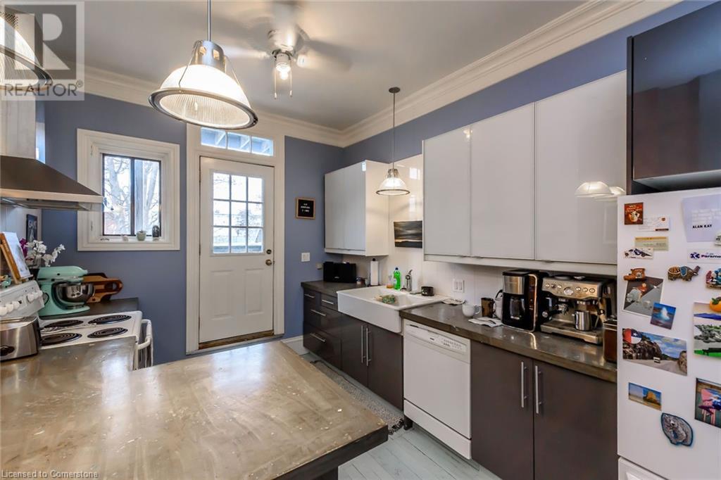 Photo 5 of 167 James Street N Unit A, Hamilton ON