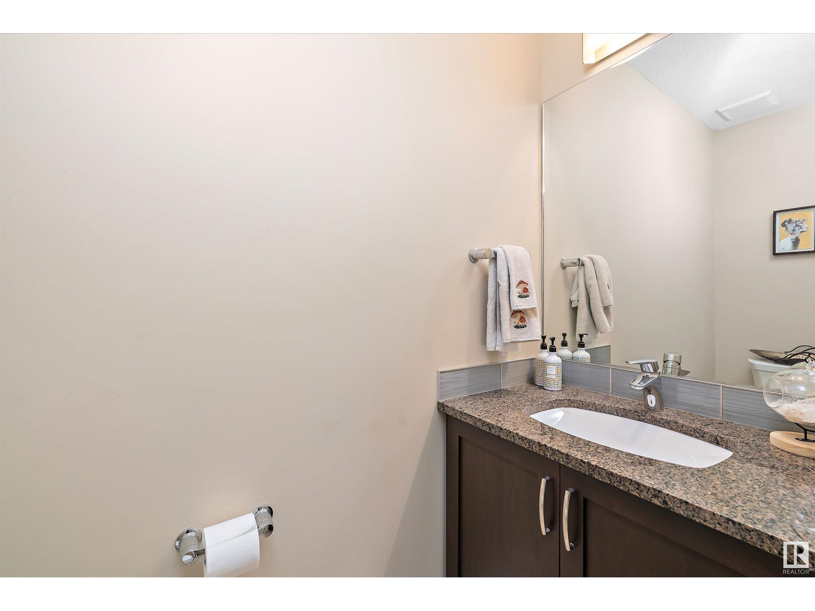 Photo 14 of 48 Sierra Wd, Fort Saskatchewan AB