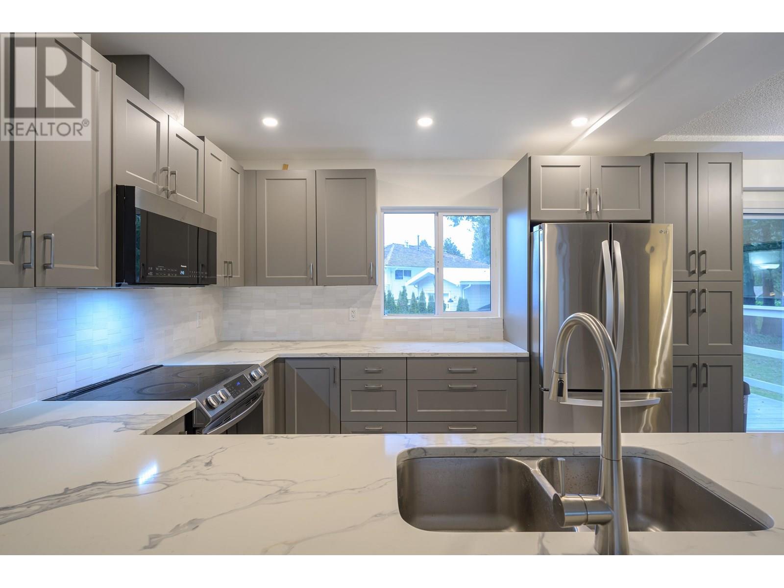 5153 CLIFF DRIVE, Delta real estate listing R3007554