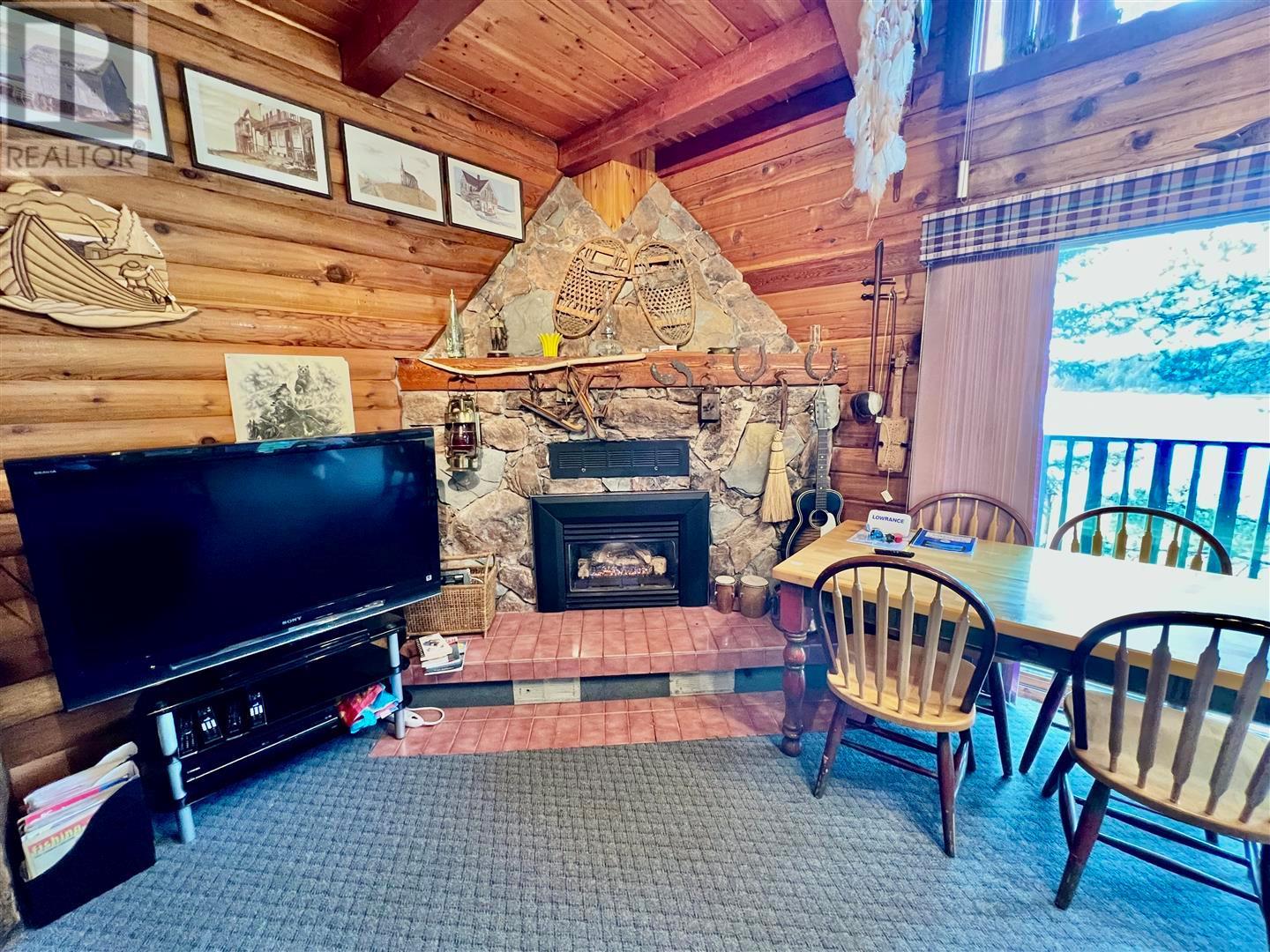 7200 Roche Lake Road Unit# 16A, Kamloops
