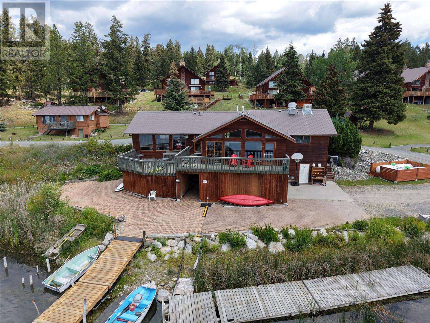 7200 Roche Lake Road Unit# 16A, Kamloops