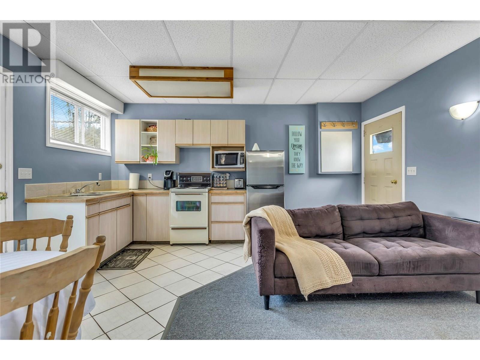  4660 Scotty Creek Road, Kelowna