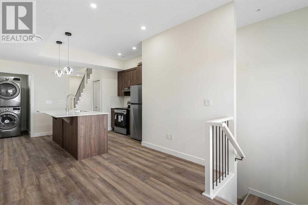 Photo 2 of 312 156 Park Street, Cochrane AB