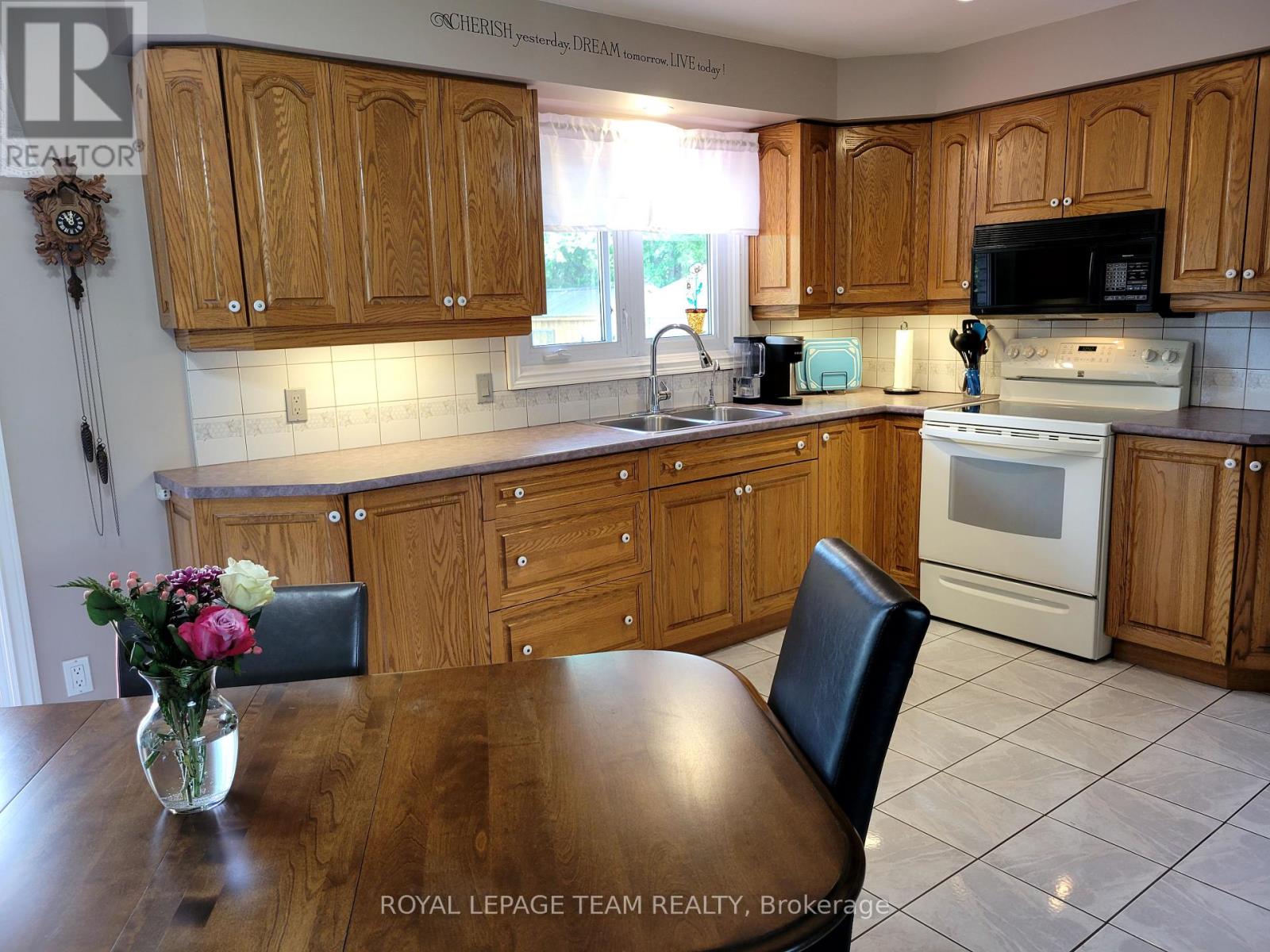 Photo 35 of 4951 Hwy 31 Bank Street N, South Dundas ON