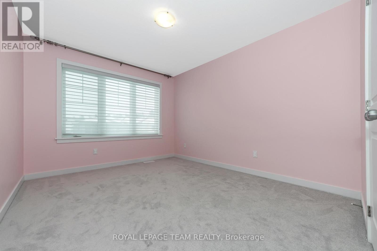 Photo 44 of 279 Ketchikan Crescent, Ottawa ON