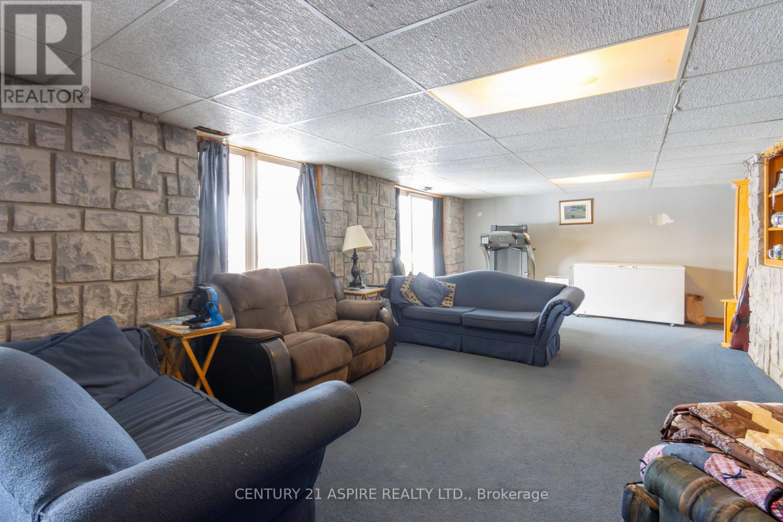 Photo 20 of 2112 Schutt Road, Brudenell Lyndoch And Raglan ON