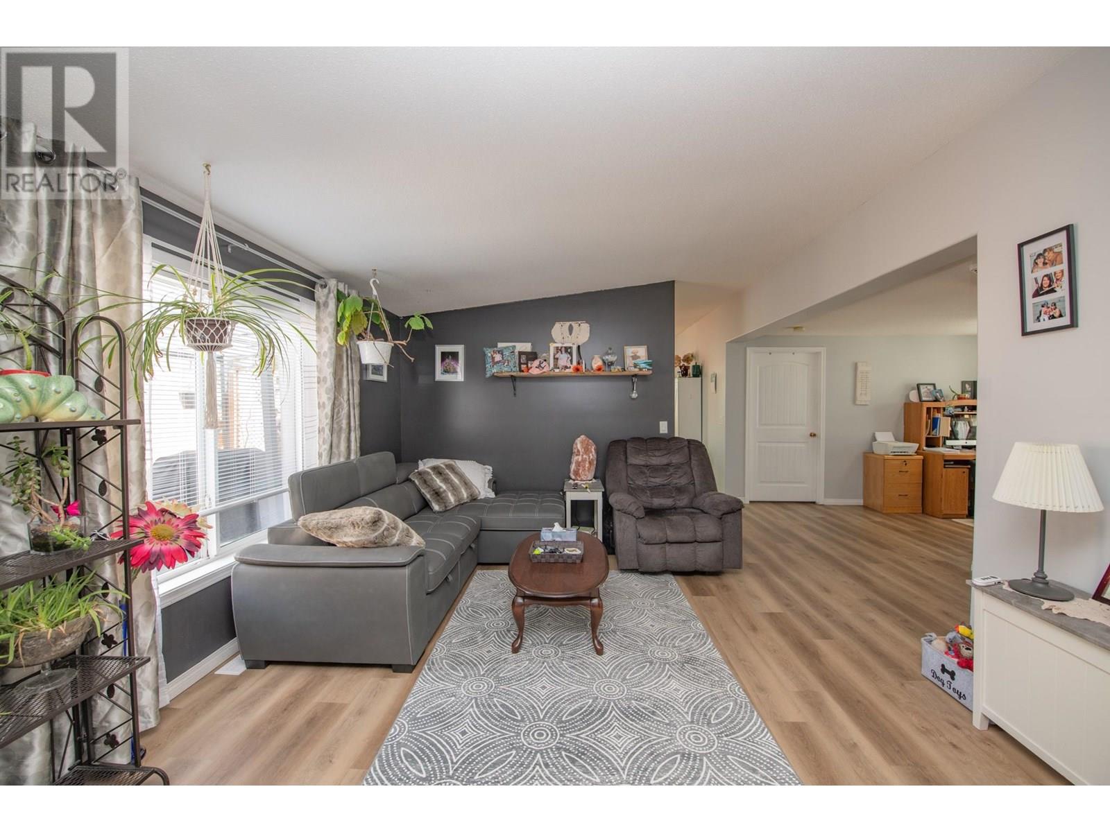 Photo 12 of 1713 15 Avenue, Vernon BC