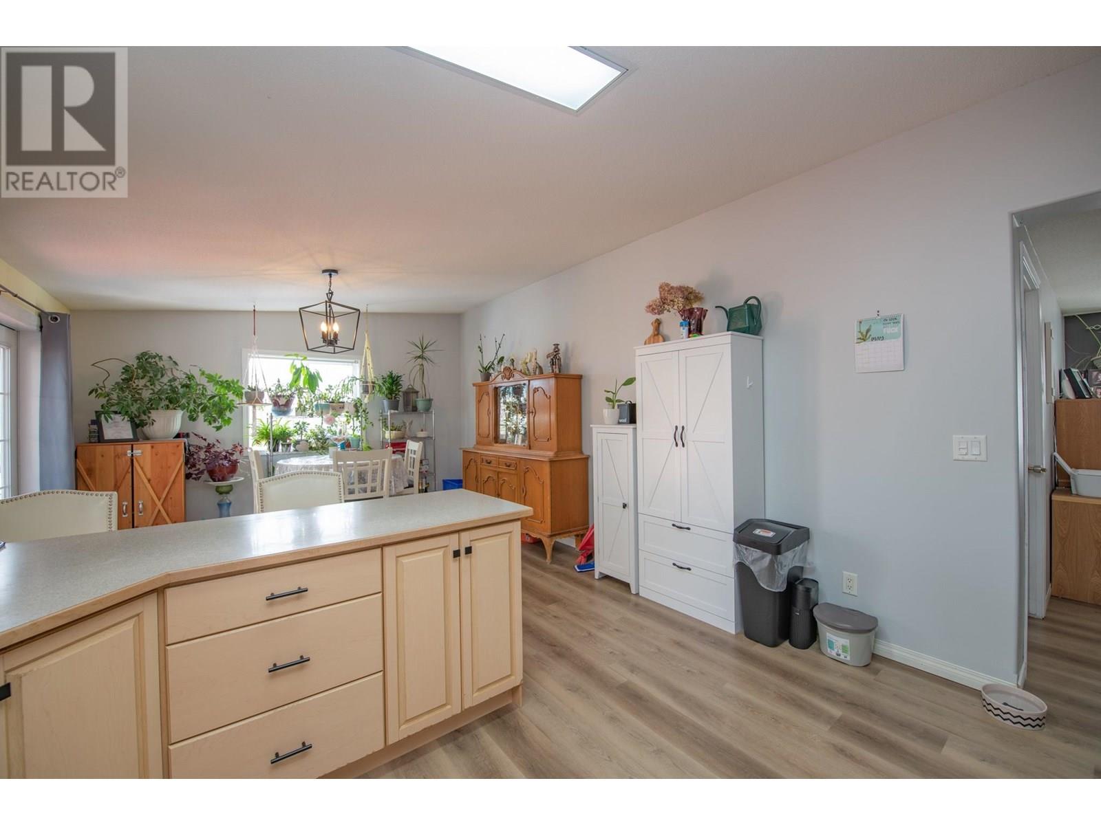 Photo 32 of 1713 15 Avenue, Vernon BC