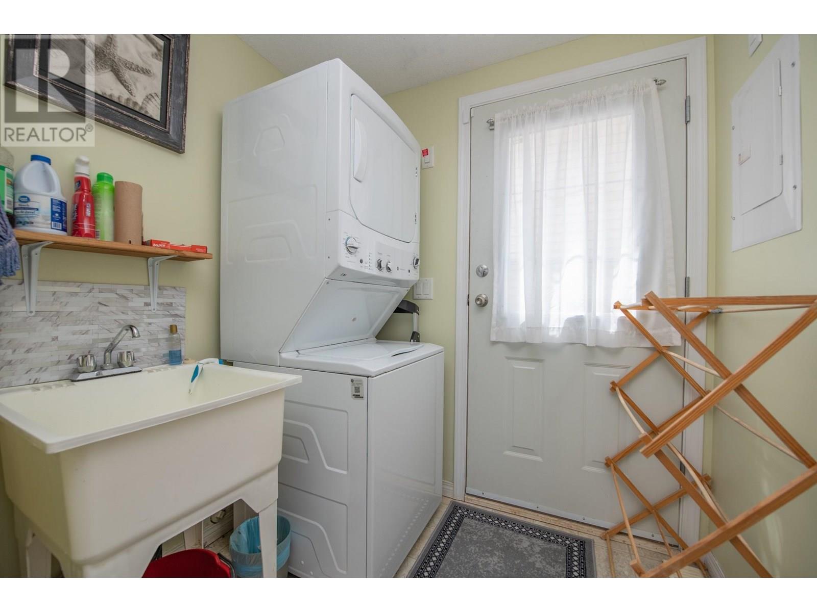 Photo 35 of 1713 15 Avenue, Vernon BC