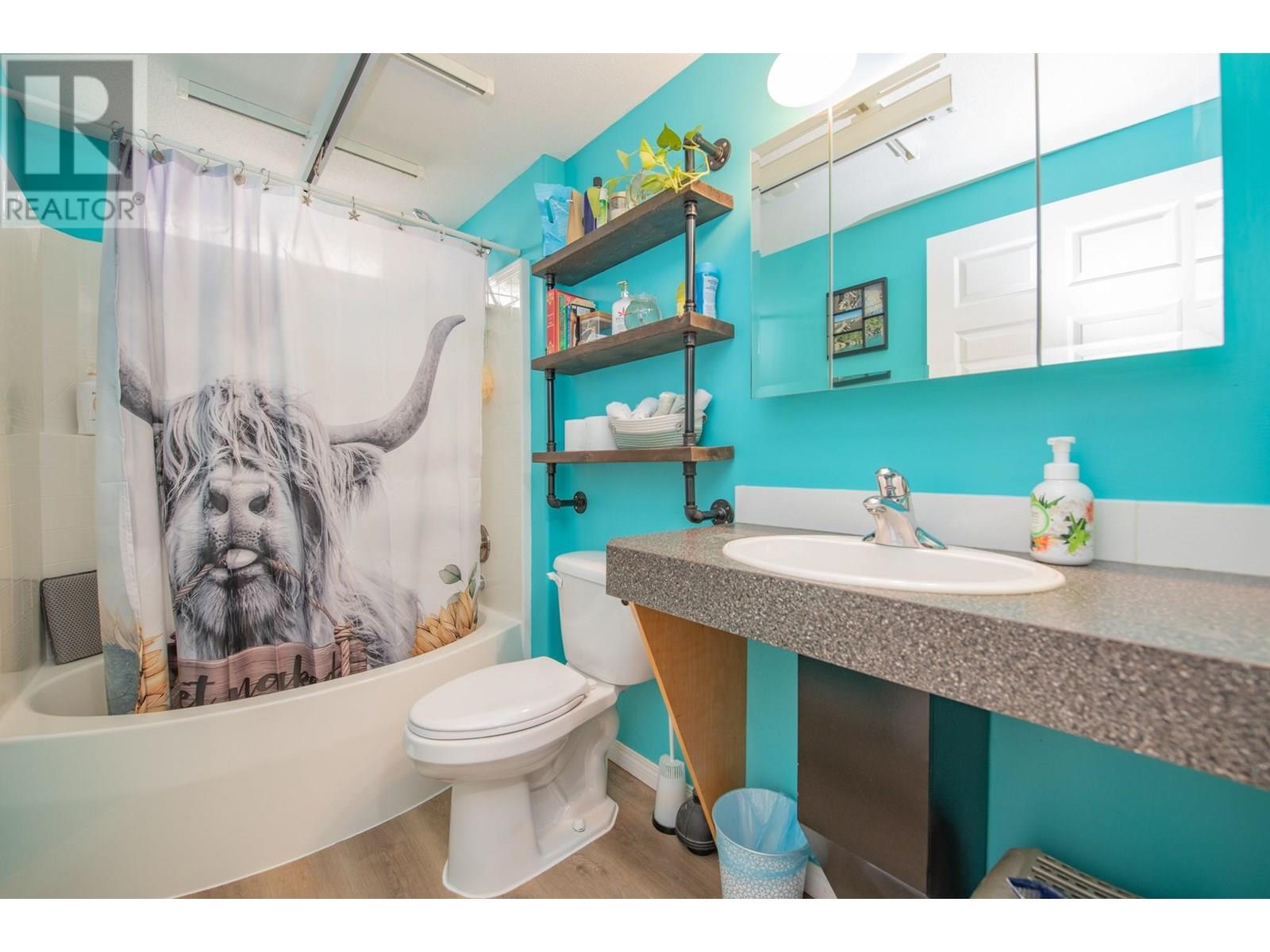 Photo 19 of 1713 15 Avenue, Vernon BC