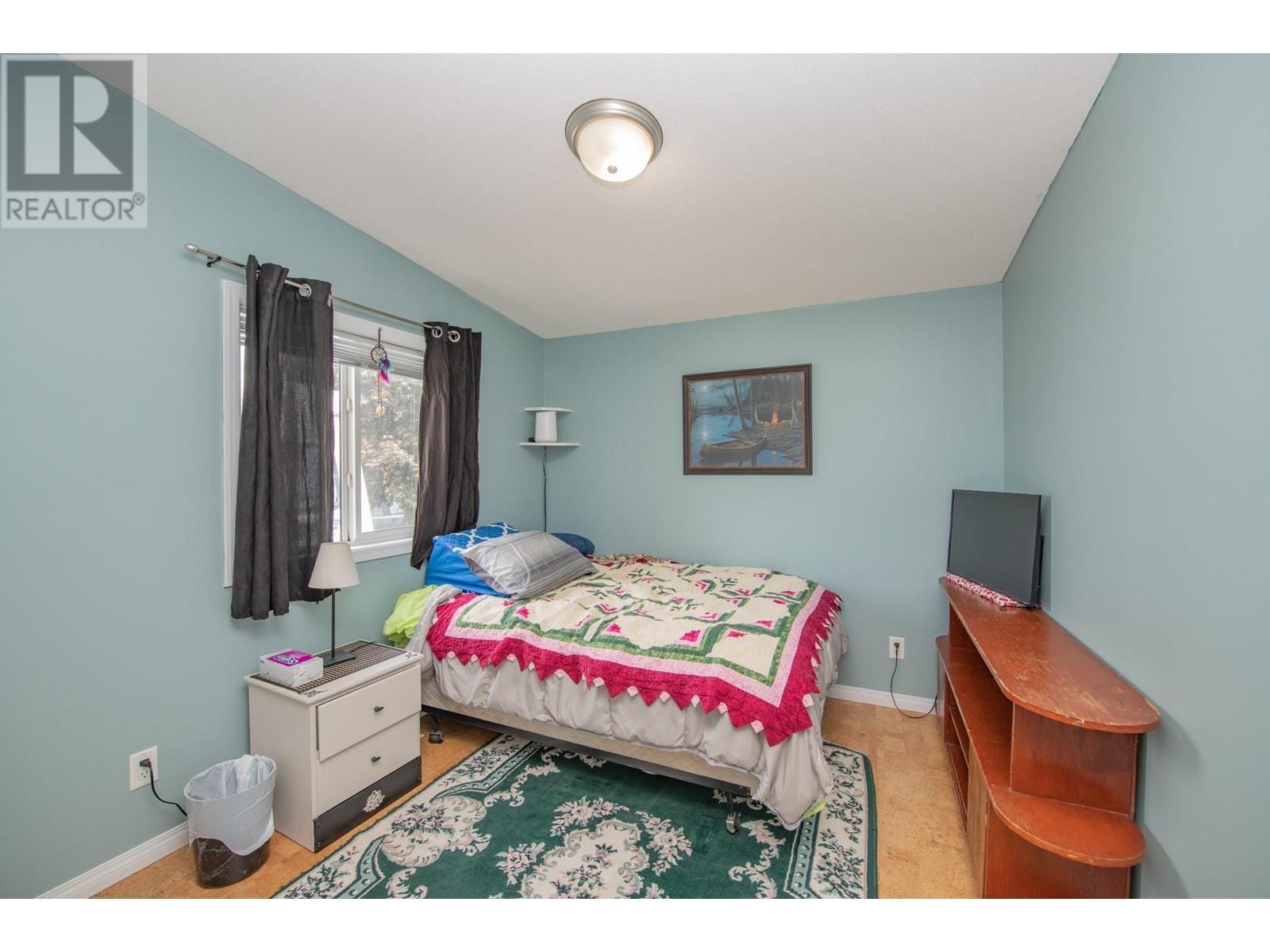 Photo 33 of 1713 15 Avenue, Vernon BC