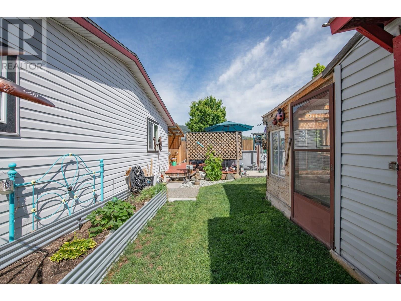 Photo 15 of 1713 15 Avenue, Vernon BC