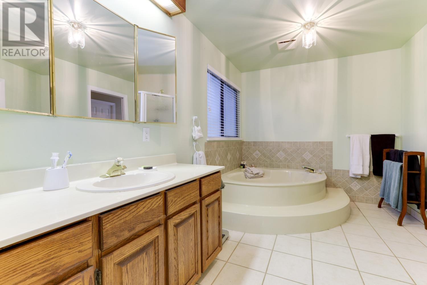 4774 104TH Street, Delta