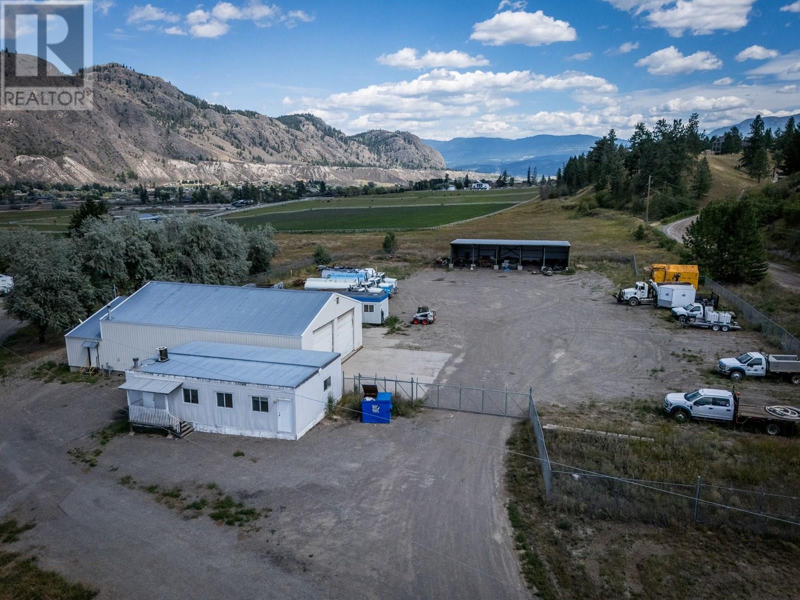 Photo 12 of 1315 B Hook Road, Kamloops BC