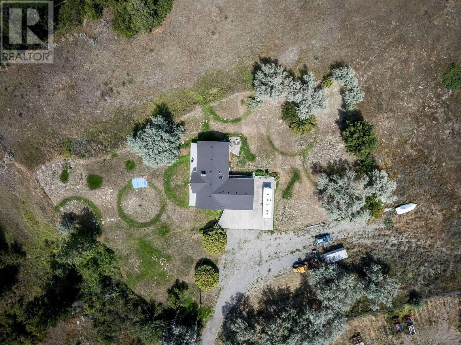 Photo 4 of 1315 B Hook Road, Kamloops BC
