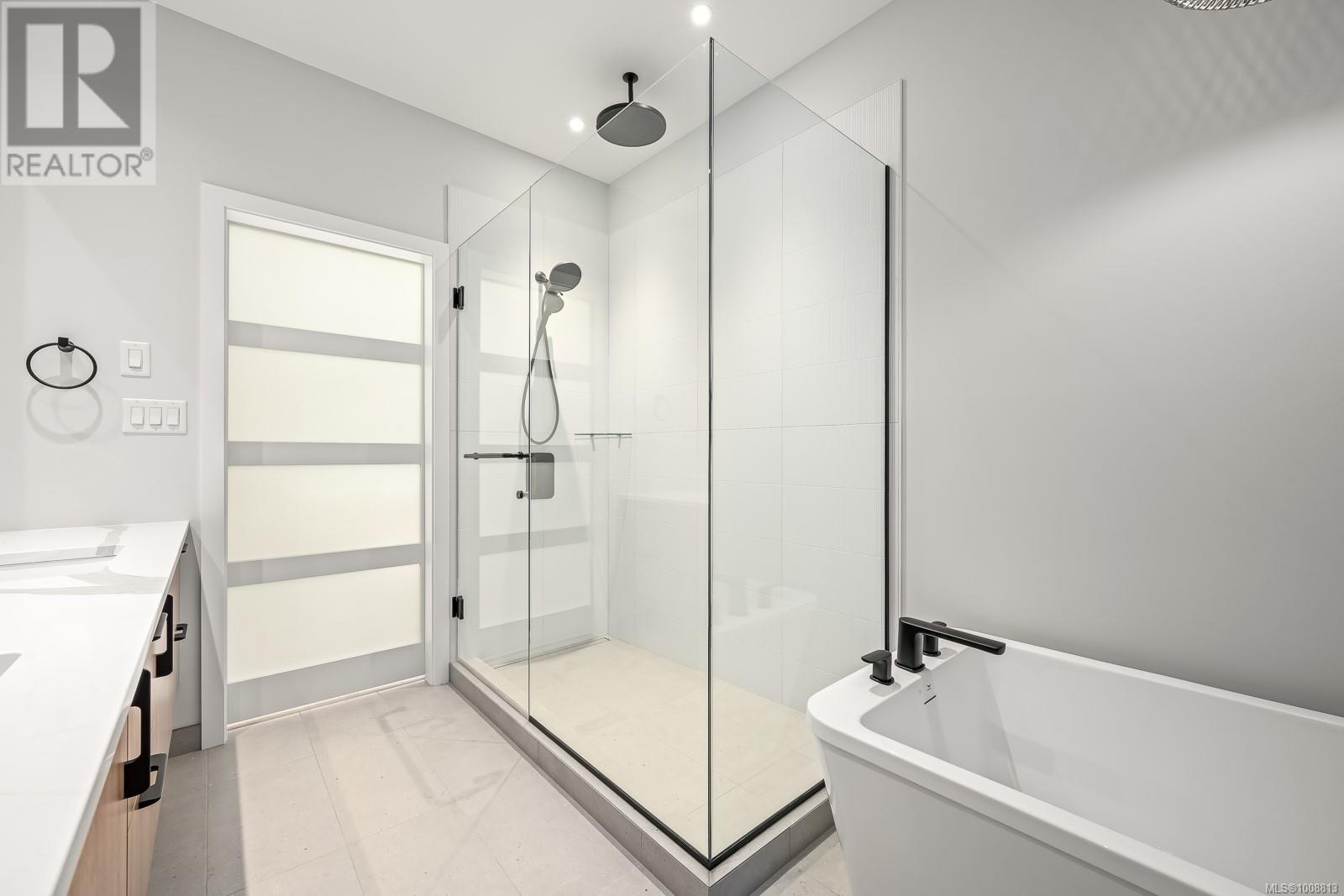 3275 Marygrove Pl, Courtenay