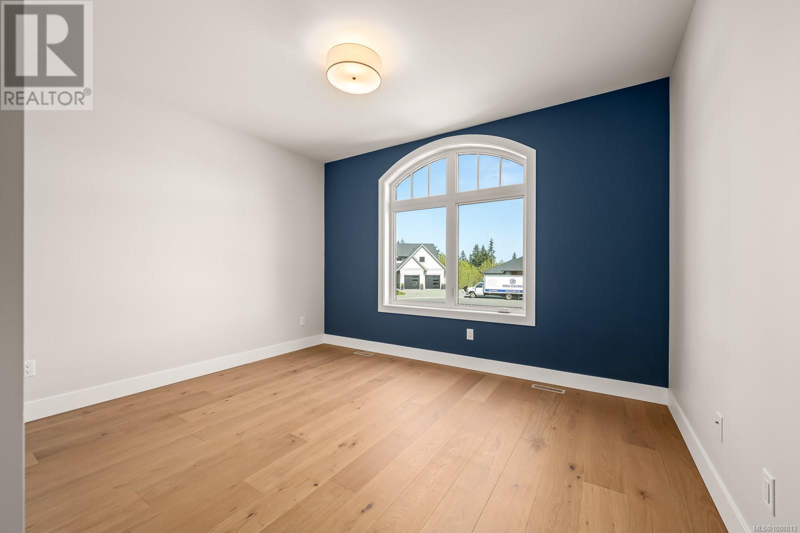3275 Marygrove Pl, Courtenay