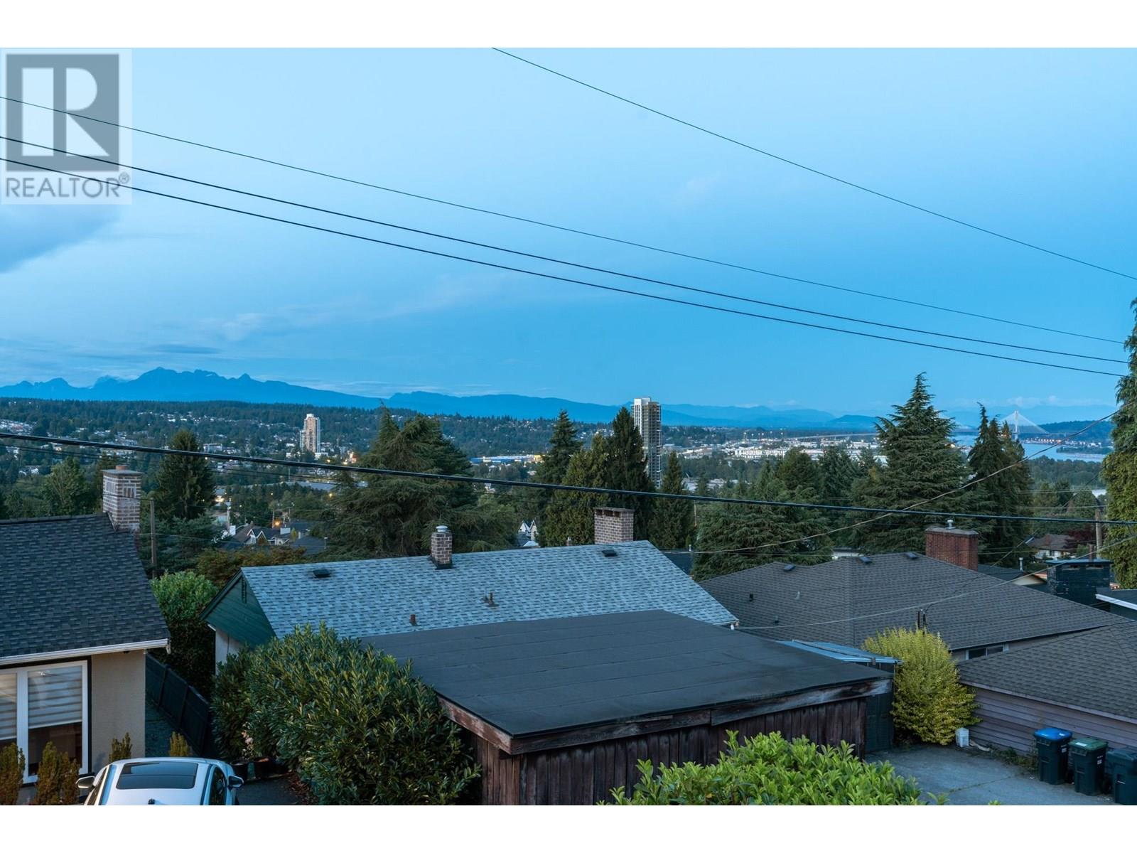 Photo 19 of 827 Burnaby Street, New Westminster BC
