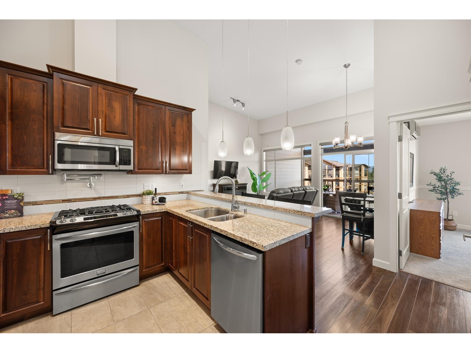 Photo 16 of 618 2860 Trethewey Street, Abbotsford BC