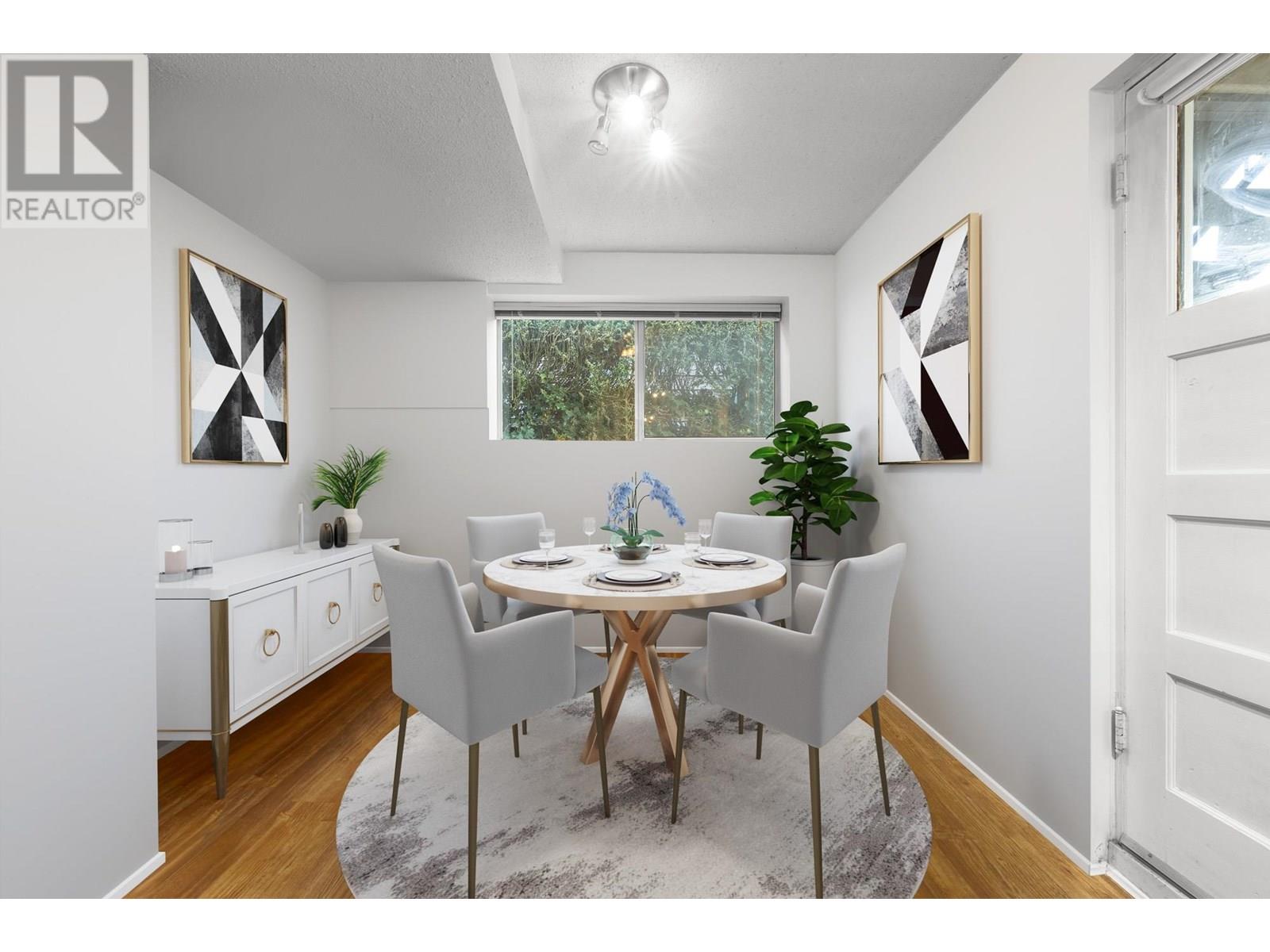 Photo 33 of 827 Burnaby Street, New Westminster BC