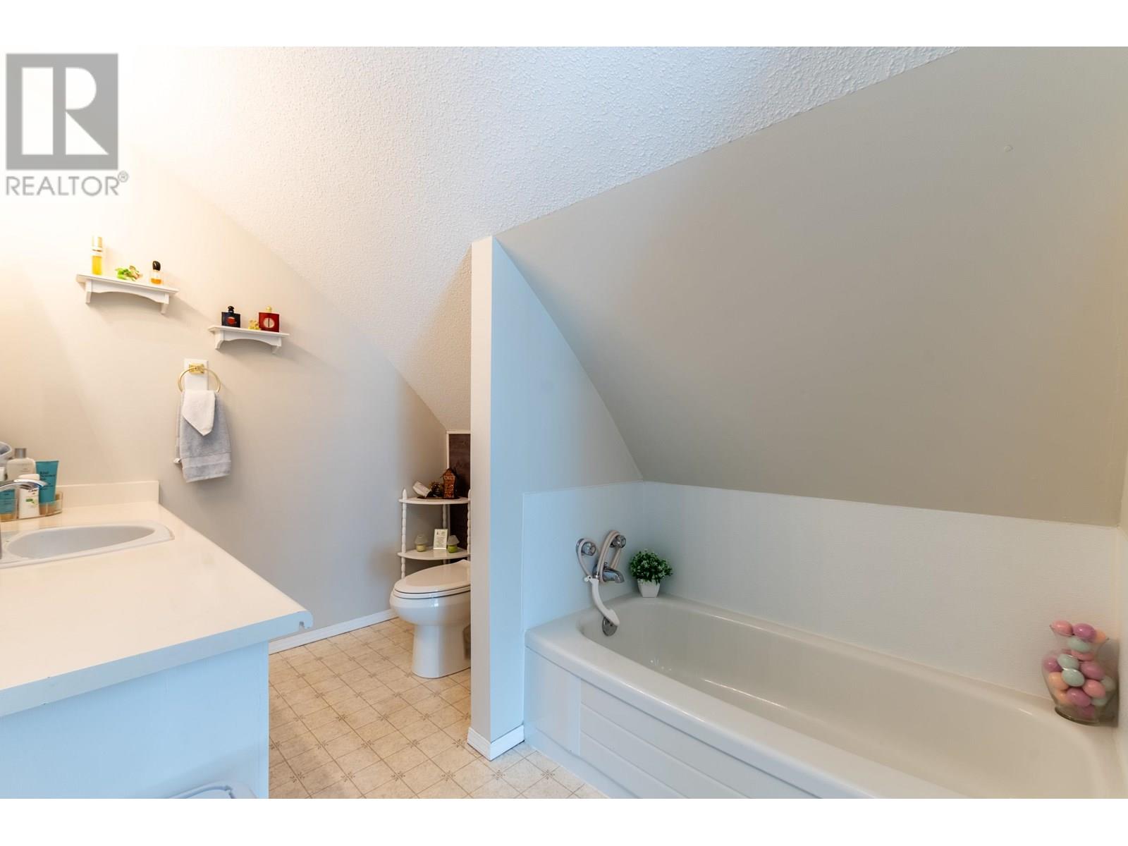 Photo 10 of 14495 E Shelley Road, Prince George BC