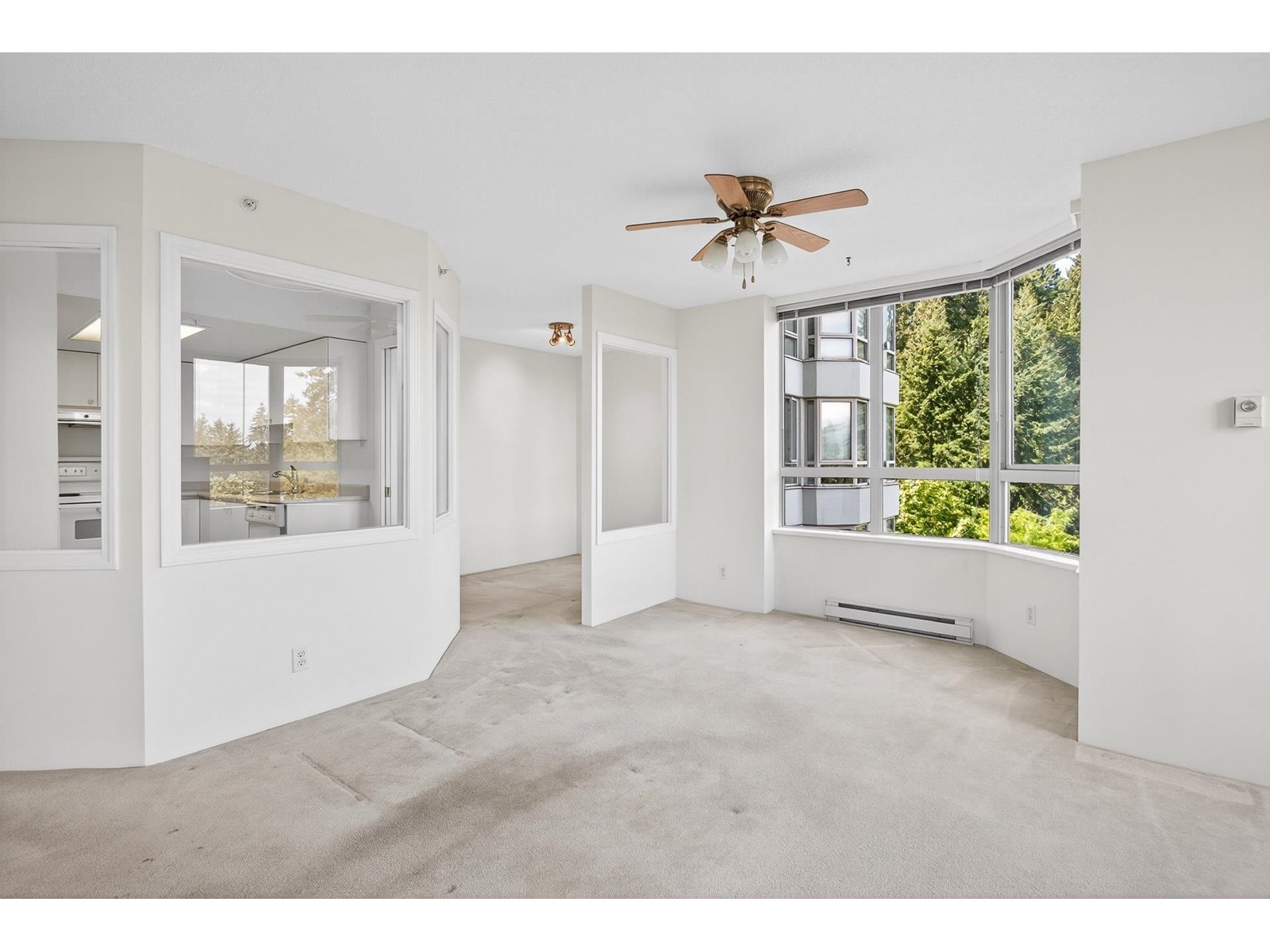 Photo 13 of 704 10082 148 Street, Surrey BC