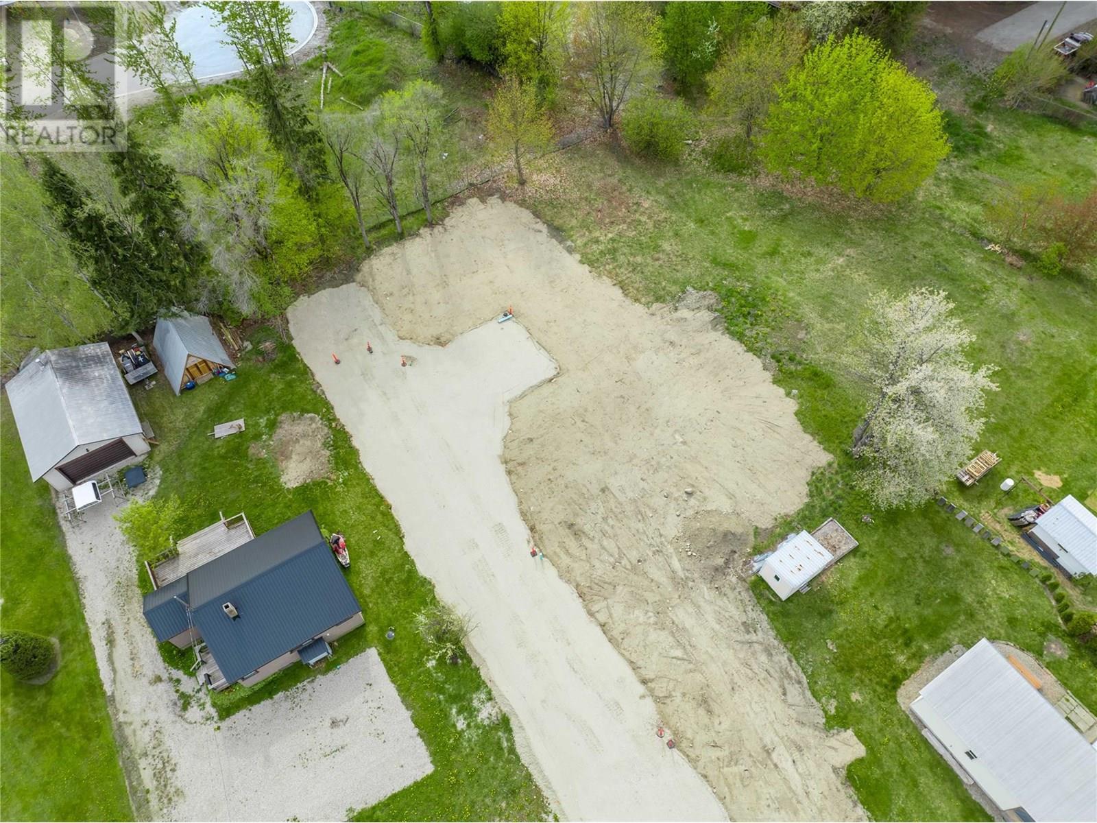 3-705 Eighth Street E, Revelstoke