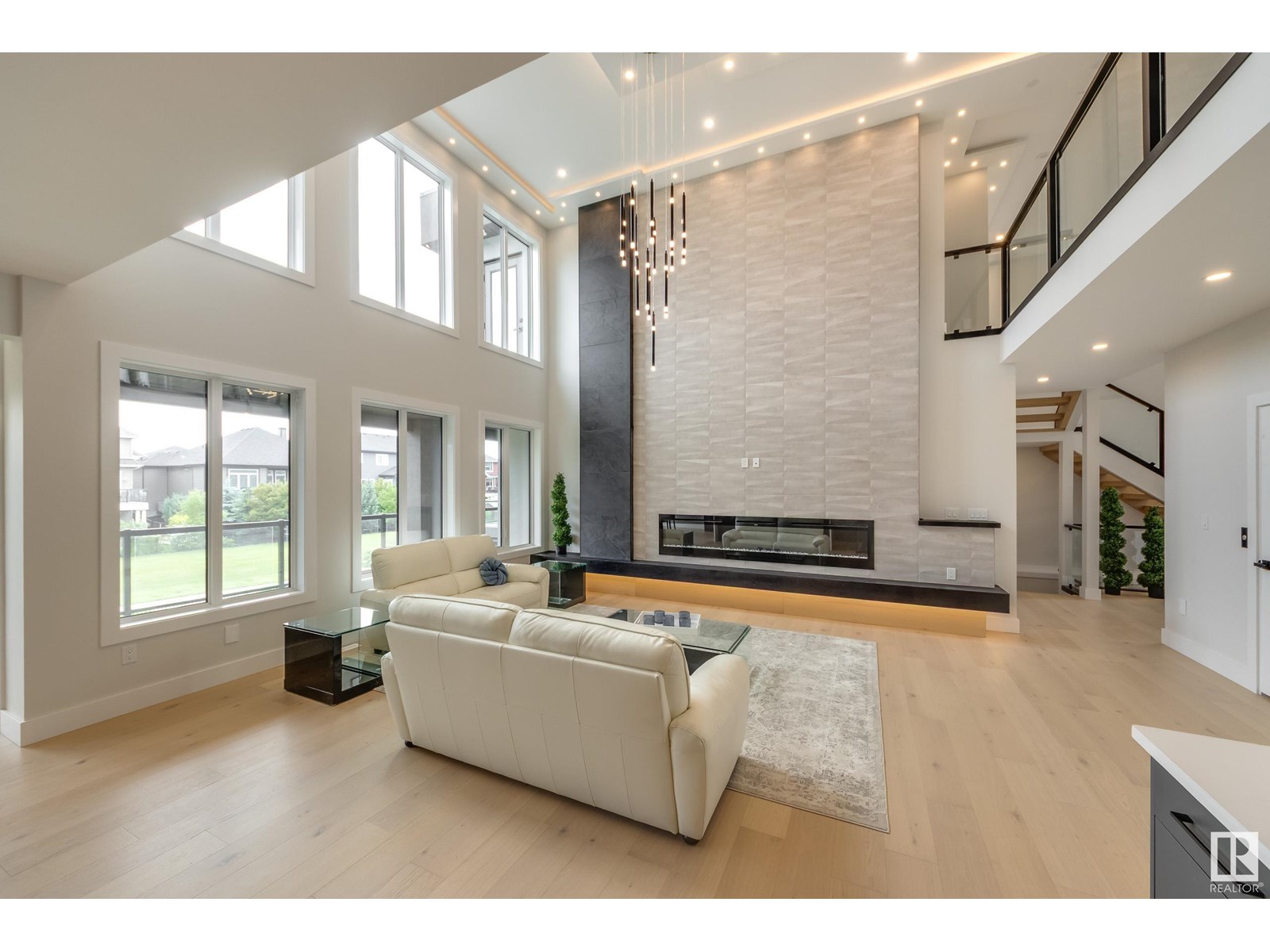 Photo 10 of 4715 Woolsey Common Sw, Edmonton AB