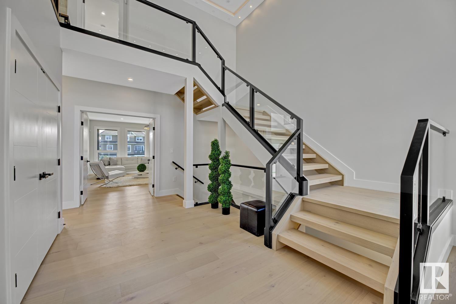 Photo 4 of 4715 Woolsey Common Sw, Edmonton AB