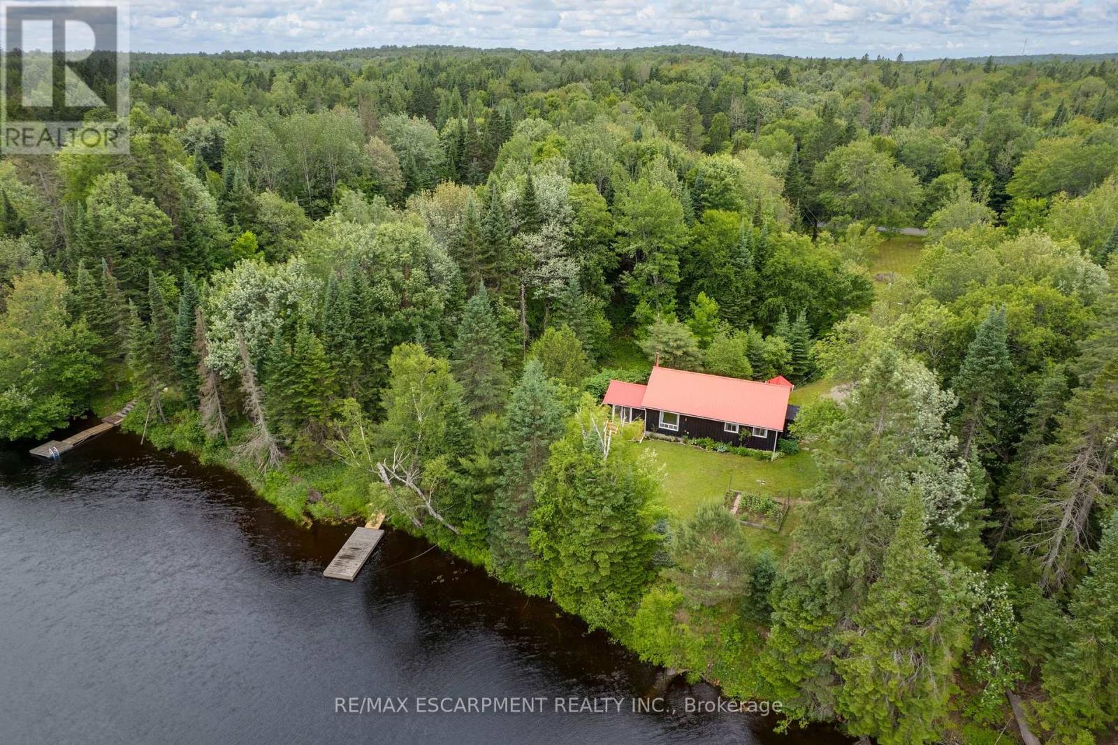 Photo 18 of 223 Laneige Avenue, Huntsville ON