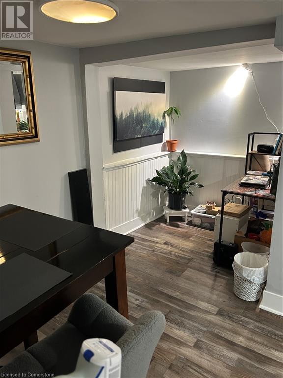 Photo 9 of 122 Hellems Avenue Unit 1, Welland ON
