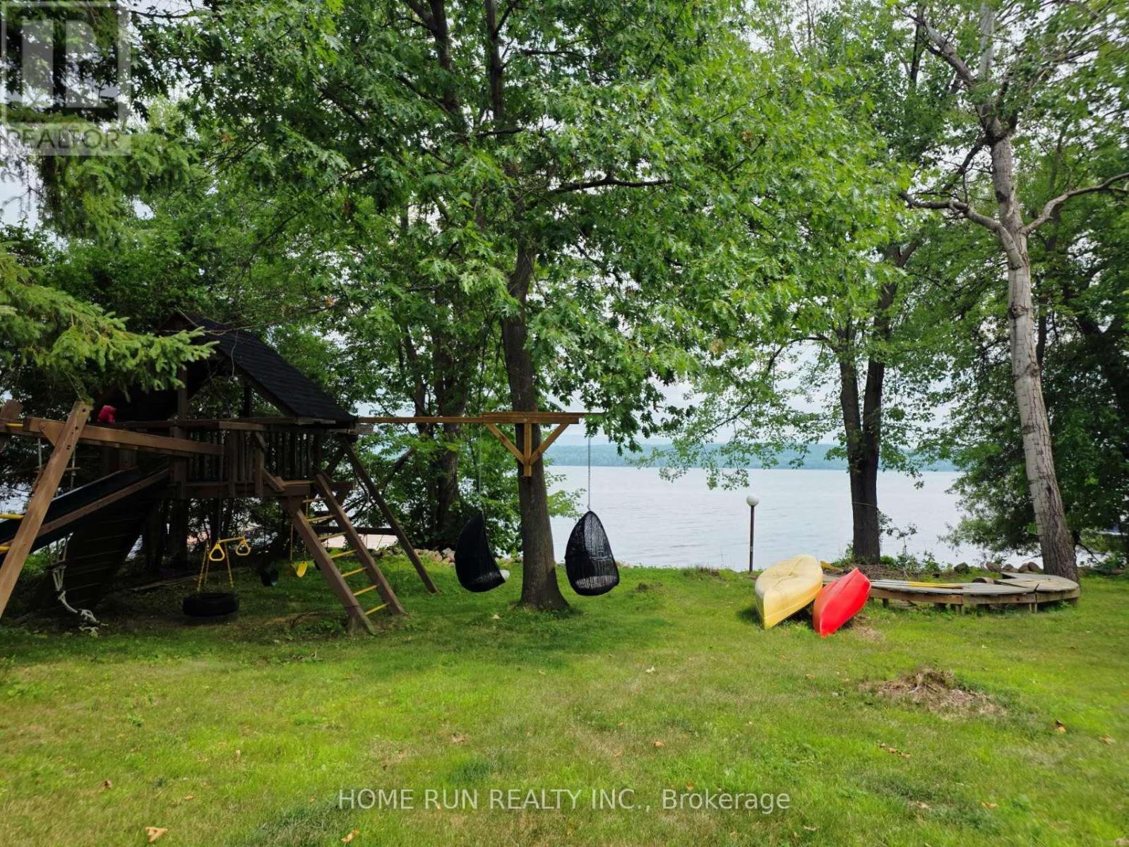 Photo 8 of 2840 Barlow Crescent, Ottawa ON