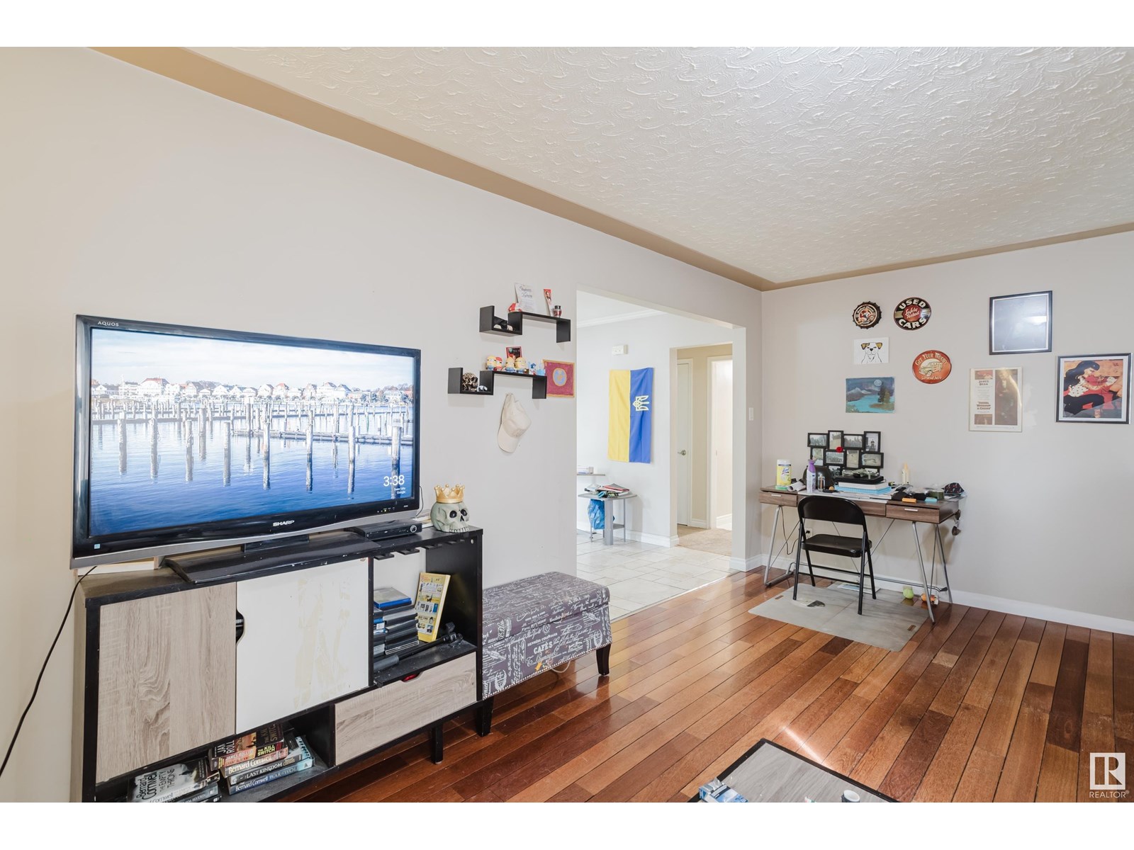 Photo 5 of 12720 135 Av Nw, Edmonton AB