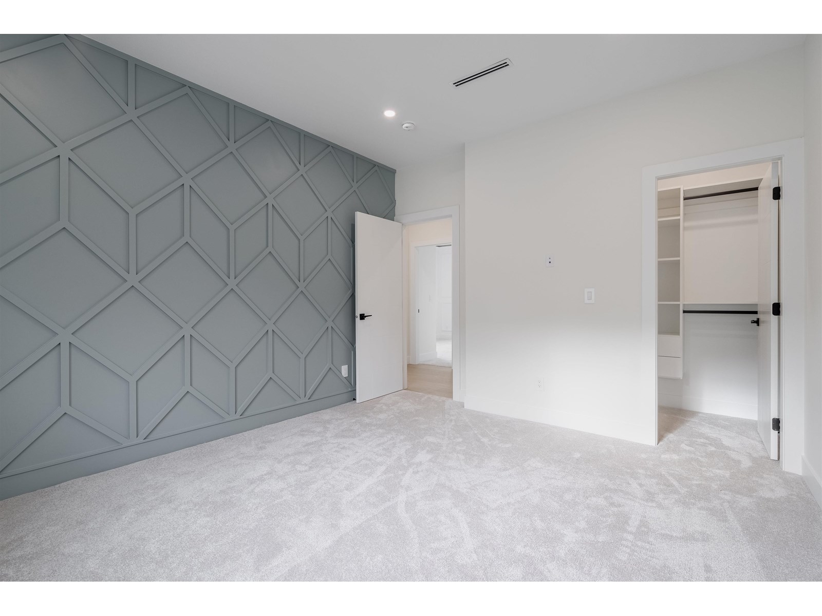 Photo 30 of 7158 204 A Street, Langley BC