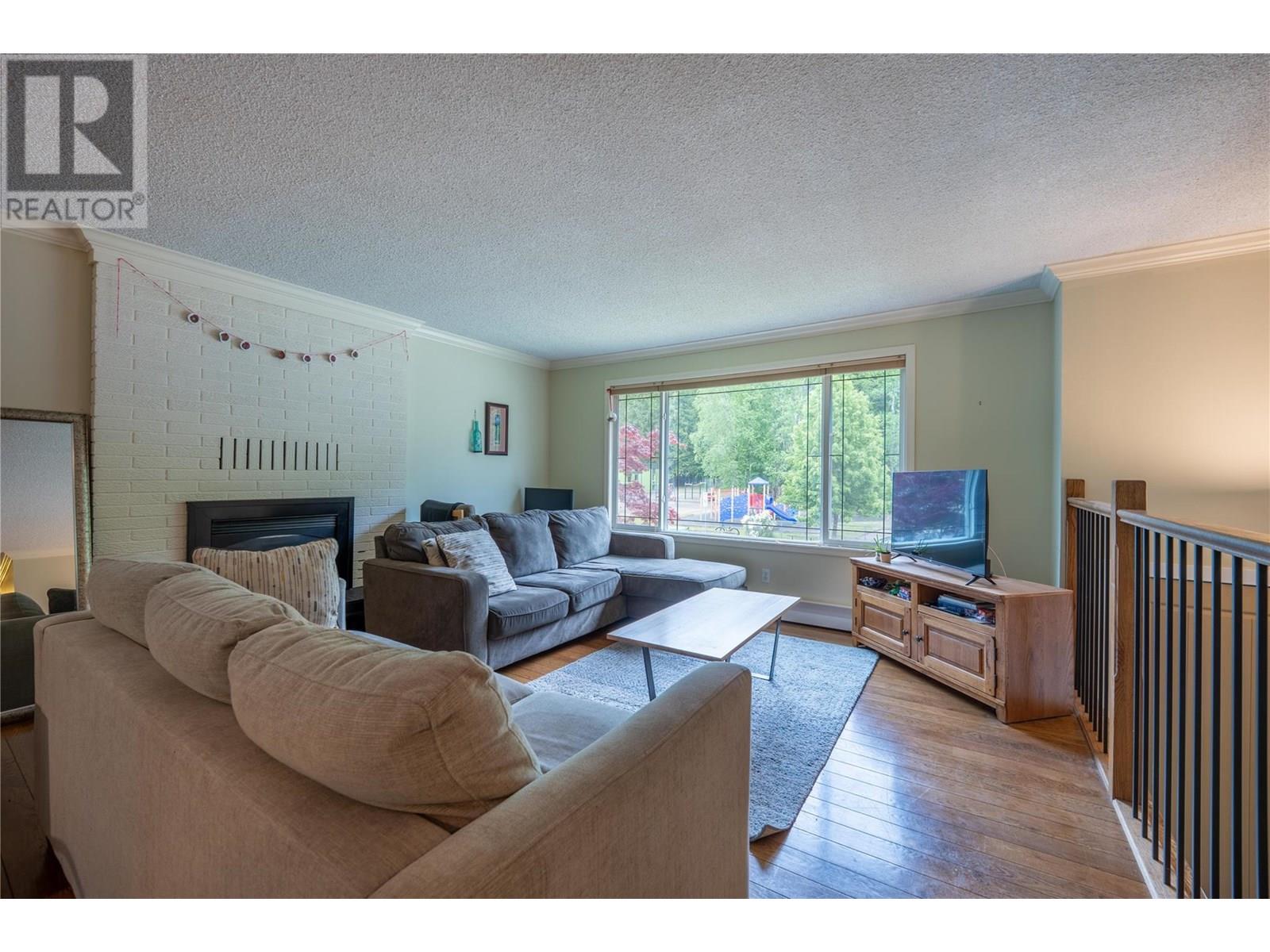 109 Colbeck Road, Revelstoke