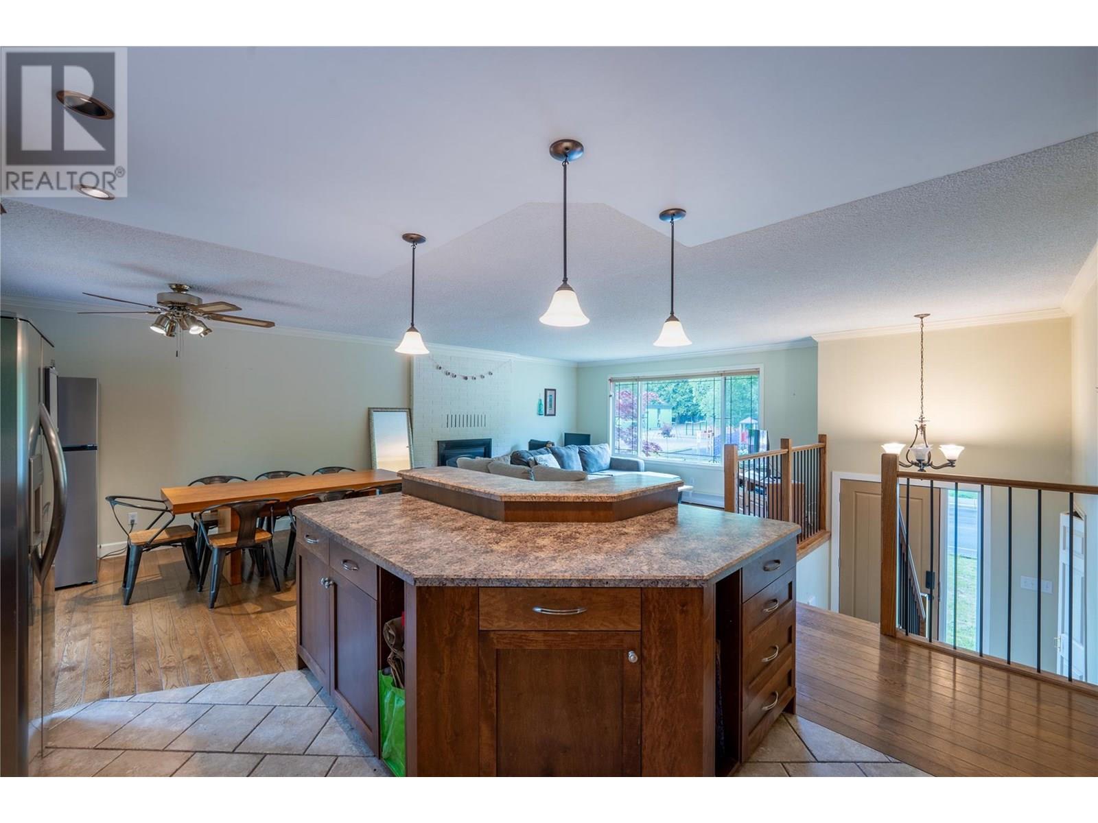 109 Colbeck Road, Revelstoke