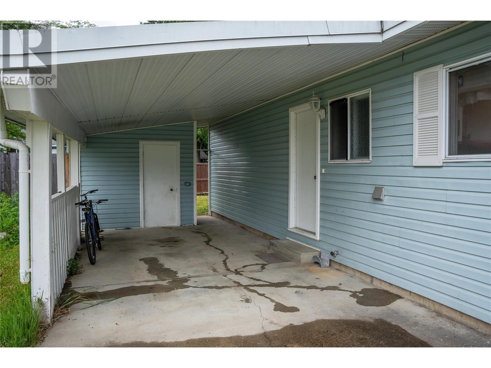 1822 A&B Maley Road, Revelstoke