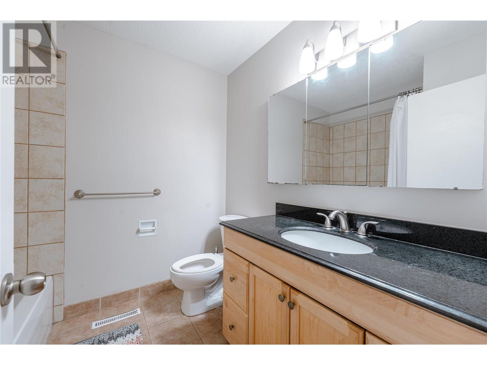 1822 A&B Maley Road, Revelstoke